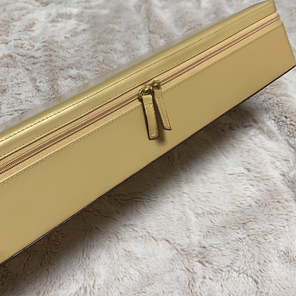 Estée Lauder hard makeup case - Picture 3 of 10